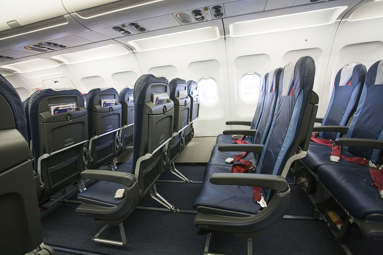nova_sedista_air_serbia